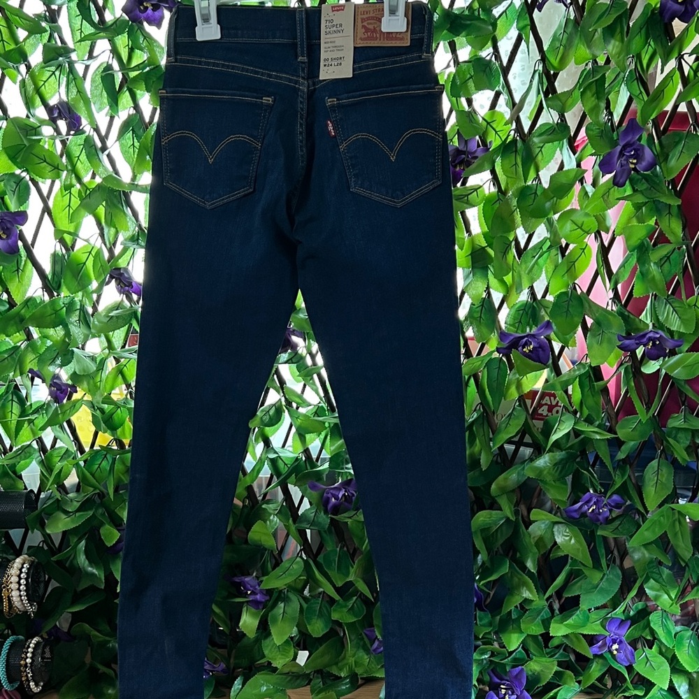 Levi's Super Skinny Jeans 00 Short W24 L28 - Picture 14 of 14